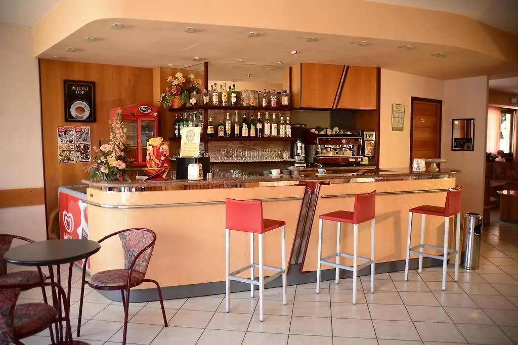 Hotel Gabry تّشيرفييا