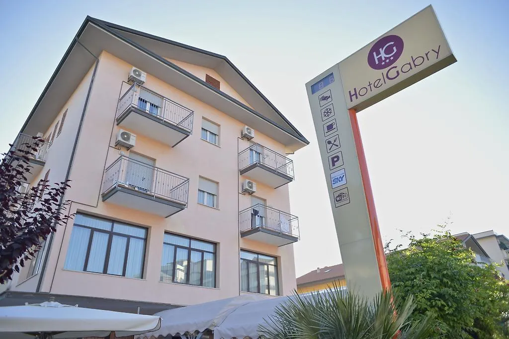 Hotel Gabry تّشيرفييا